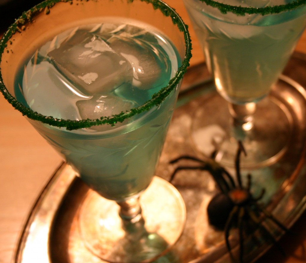 Blue Gatorade in stylish goblets that are sugared with green cake crystals are the absolute favorite in this house at Halloween. 