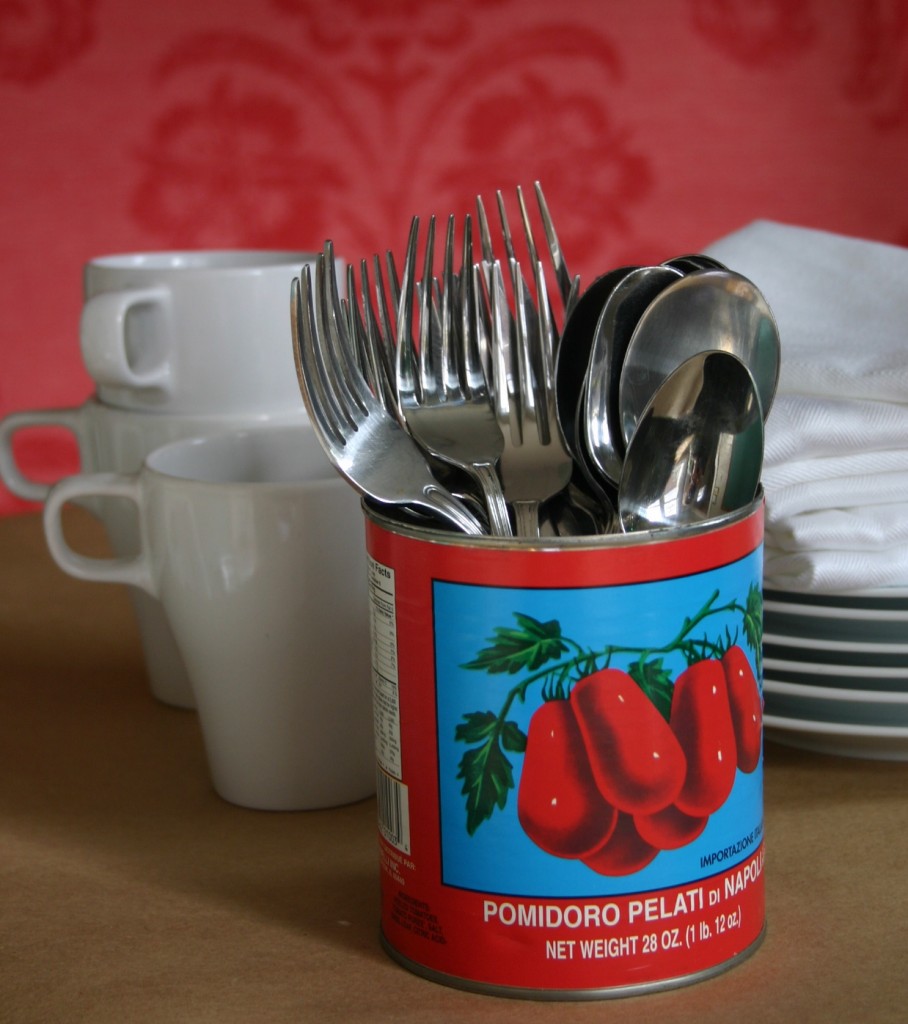 Canned tomatoes, imported from Italy, come in gorgeous cans. Love the graphics and the colors are bright and striking - I used them to hold utnensils at a buffet.