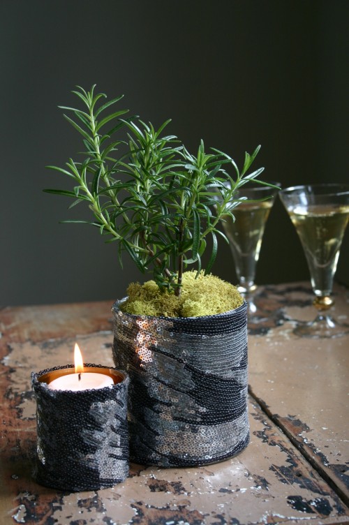 IMG_9681 A shimmery, earthy look for your holiday table.