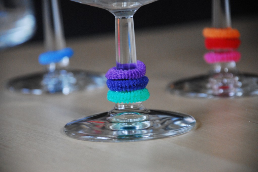 Family Chic DIY drink tags www.family-chic.com