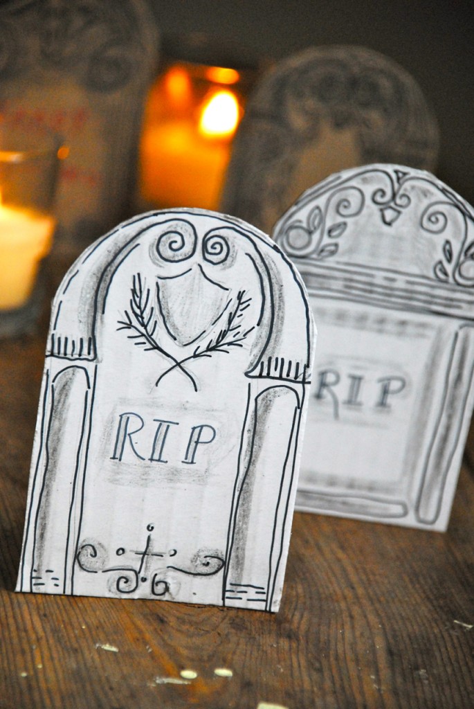 Family Chic Mini Graveyard www.family-chic.com