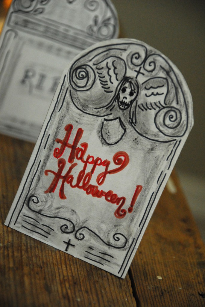 Family Chic Mini Cemetery www.family-chic.com