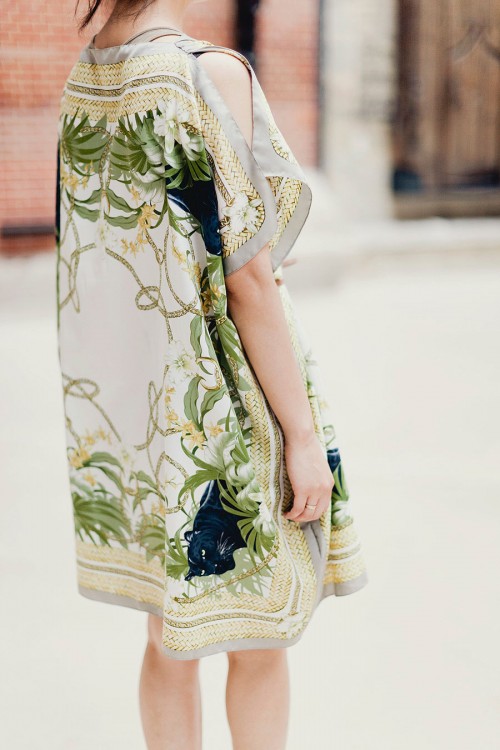 ParkandCube_SilkScarfDIY_07 scarf dress