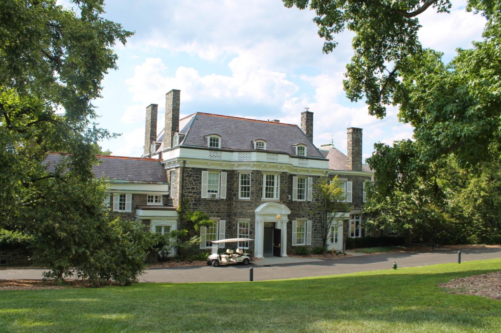 wave hill house