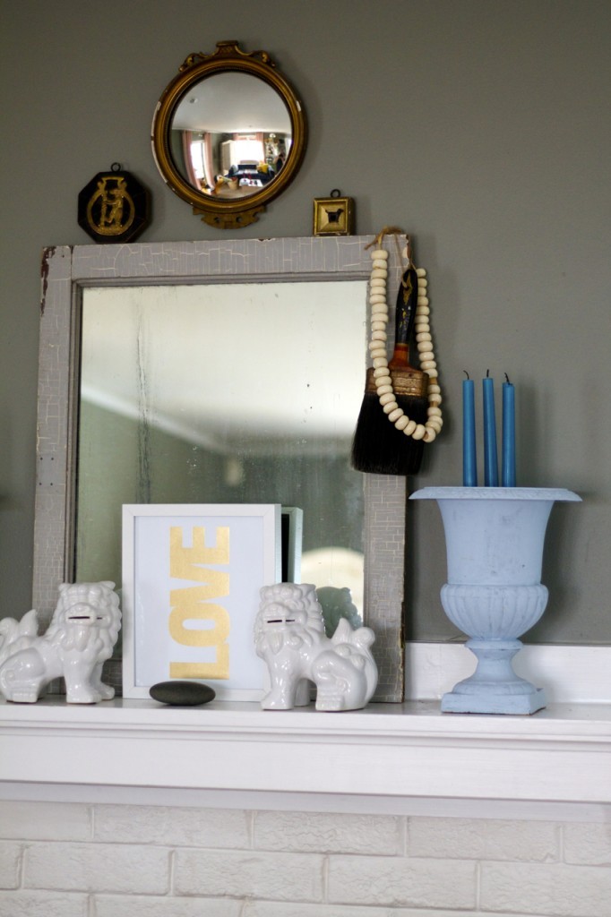 Family Chic Mantel 1