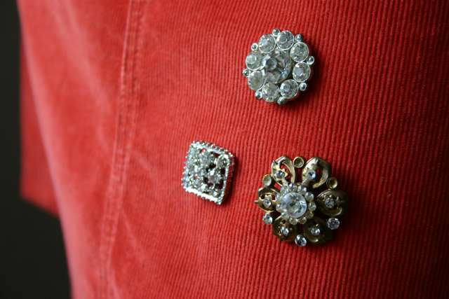 I chose pins similar in size, style and color. This works best on a thicker skirt material such as denim or corduroy. 