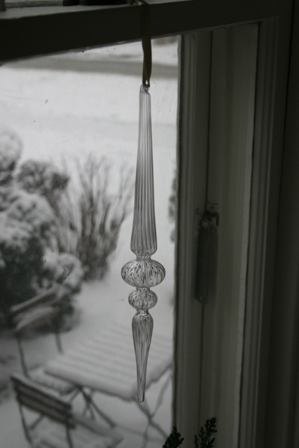 Glass isicles hang from the windows.