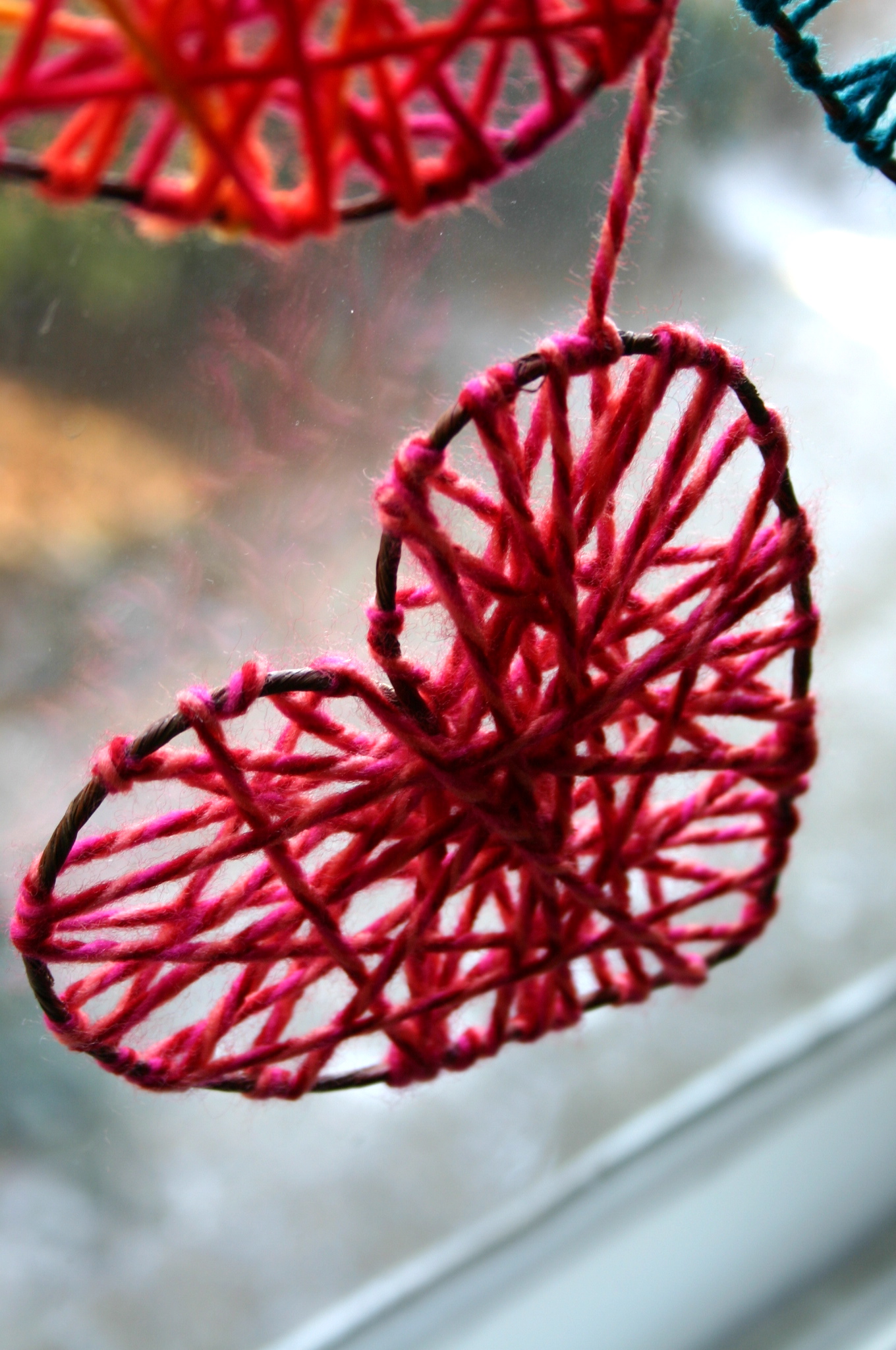 yarn valentine crafts
